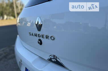 Хэтчбек Renault Sandero 2013 в Днепре