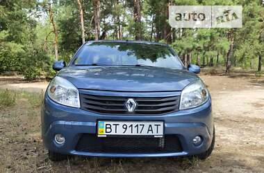 Хетчбек Renault Sandero 2011 в Києві