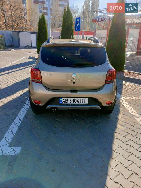 Хэтчбек Renault Sandero 2020 в Виннице