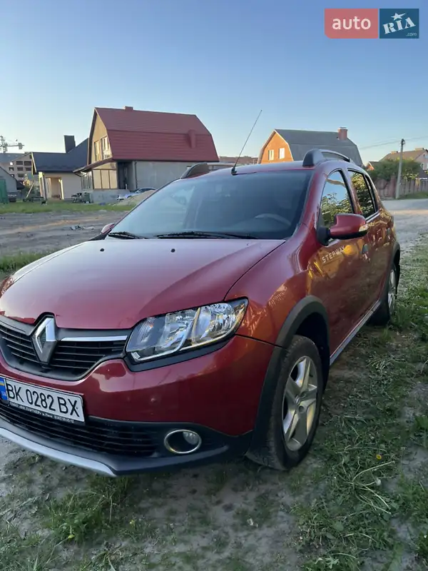 Renault Sandero 2014
