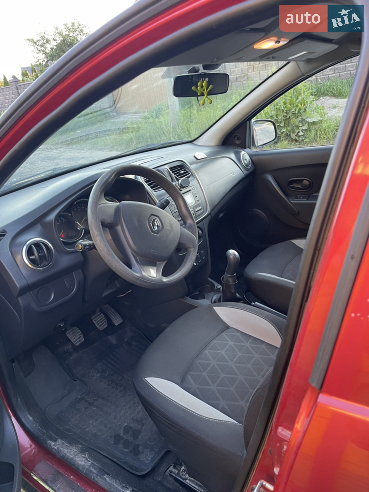 2014 Renault Sandero - мініатюра 10