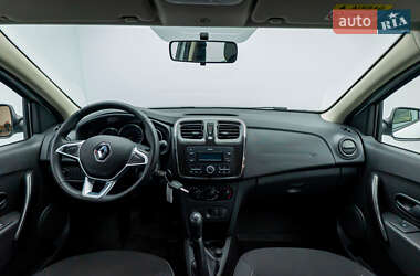 Хэтчбек Renault Sandero 2021 в 