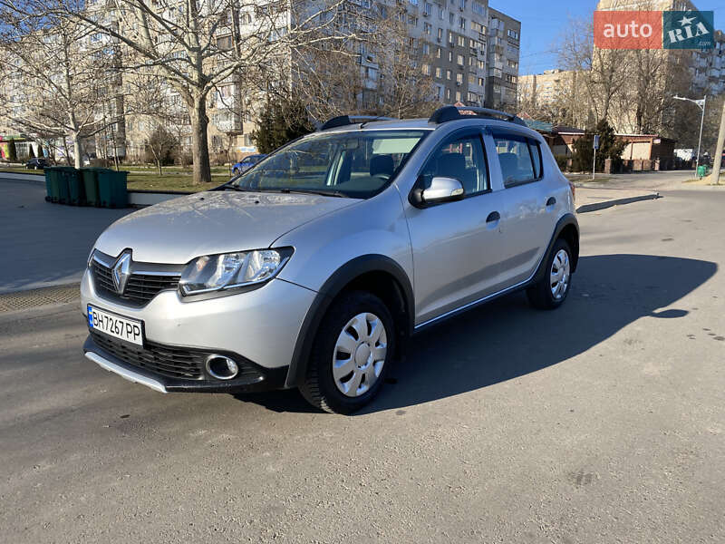 Renault Sandero 2014