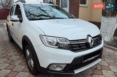 Хетчбек Renault Sandero 2018 в Дніпрі