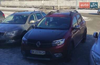 Хэтчбек Renault Sandero 2019 в 