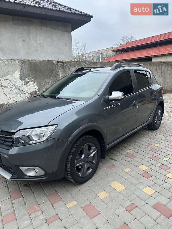 Хетчбек Renault Sandero 2017 в Подільську
