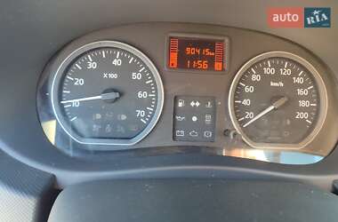 Хетчбек Renault Sandero 2012 в Вараші