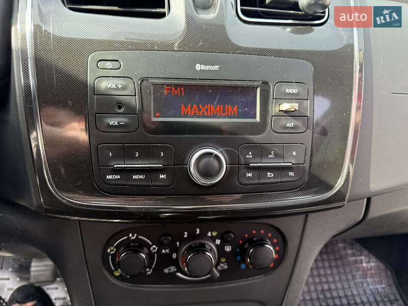 Хетчбек Renault Sandero 2019 в Львові