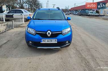 Хэтчбек Renault Sandero 2015 в Днепре