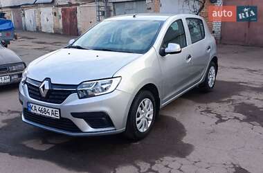 Хэтчбек Renault Sandero 2020 в Киеве