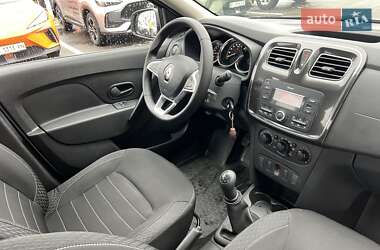 Хетчбек Renault Sandero 2021 в 