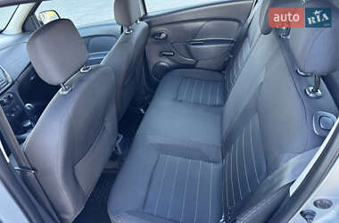 Хетчбек Renault Sandero 2020 в 