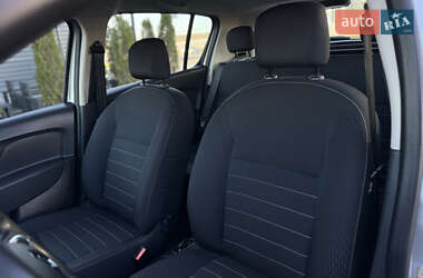 Хетчбек Renault Sandero 2020 в 
