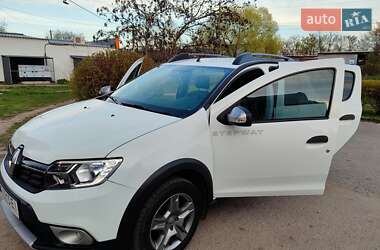 Хэтчбек Renault Sandero 2020 в 