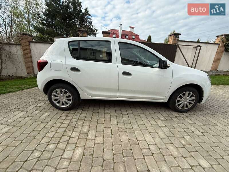 Хетчбек Renault Sandero 2019 в Львові