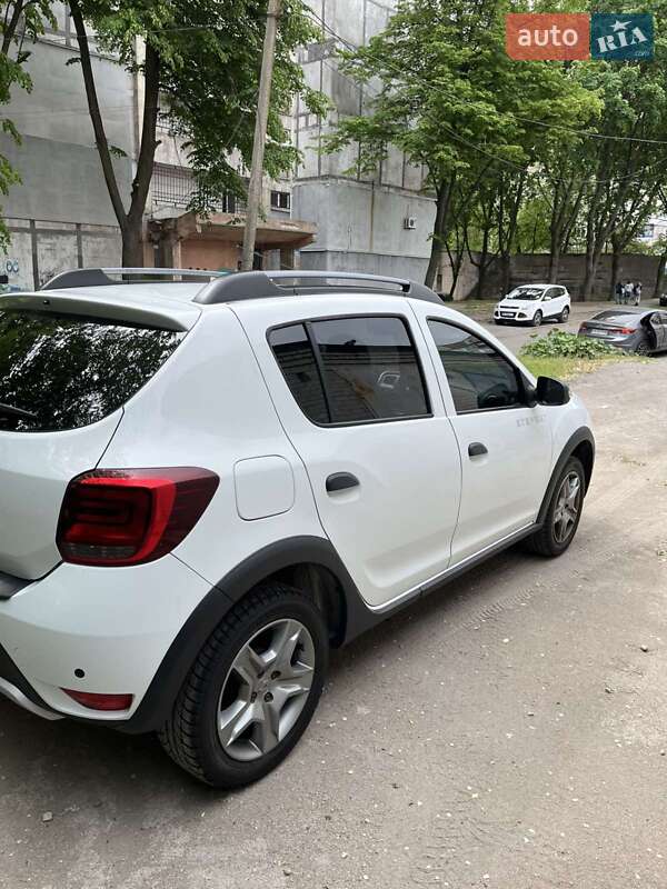 Хэтчбек Renault Sandero 2020 в Днепре
