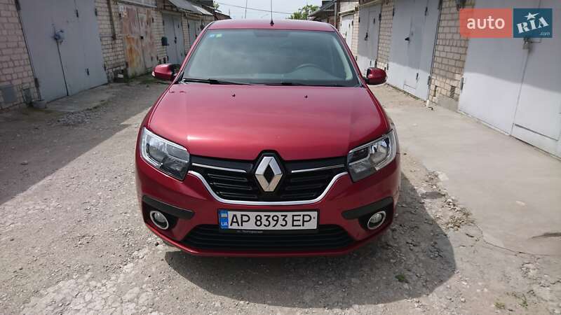 Хэтчбек Renault Sandero 2019 в 