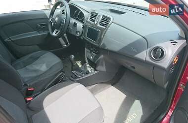 Хэтчбек Renault Sandero 2019 в 
