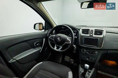Хетчбек Renault Sandero 2019 в 