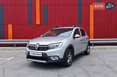 Хетчбек Renault Sandero 2021 в 