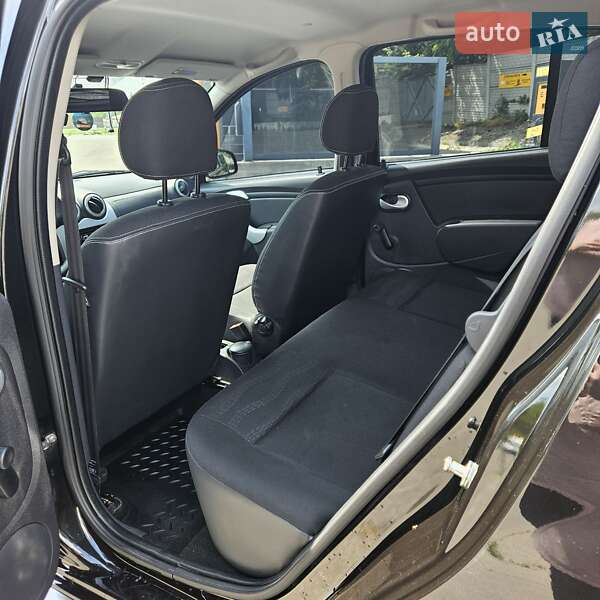 Хетчбек Renault Sandero 2012 в Харкові фото 13 Хетчбек Renault Sandero 2012 в Харкові