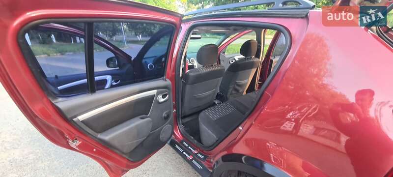 Хетчбек Renault Sandero 2011 в Одесі