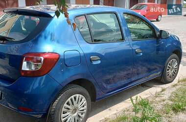 Хетчбек Renault Sandero 2013 в Львові