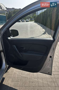 Хетчбек Renault Sandero 2014 в Черкасах