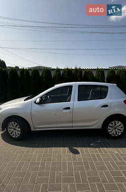 Хетчбек Renault Sandero 2014 в Черкасах