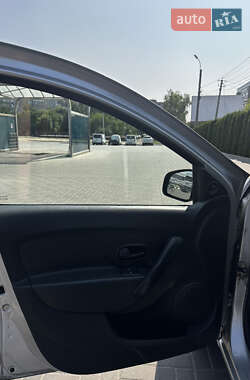 Хетчбек Renault Sandero 2014 в Черкасах