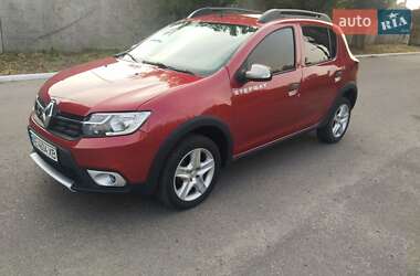 Хэтчбек Renault Sandero 2017 в Днепре