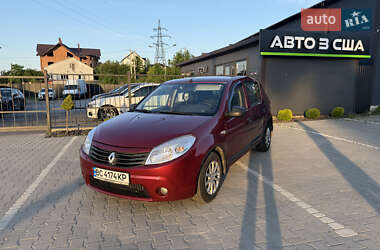 Хэтчбек Renault Sandero 2011 в Львове
