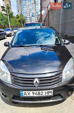 Хэтчбек Renault Sandero 2010 в Харькове