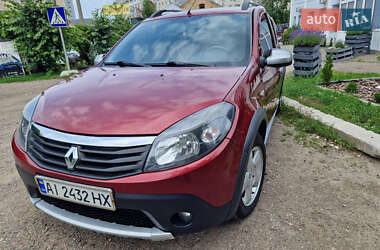 Хетчбек Renault Sandero 2011 в Черкасах