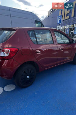 Хэтчбек Renault Sandero 2013 в Житомире