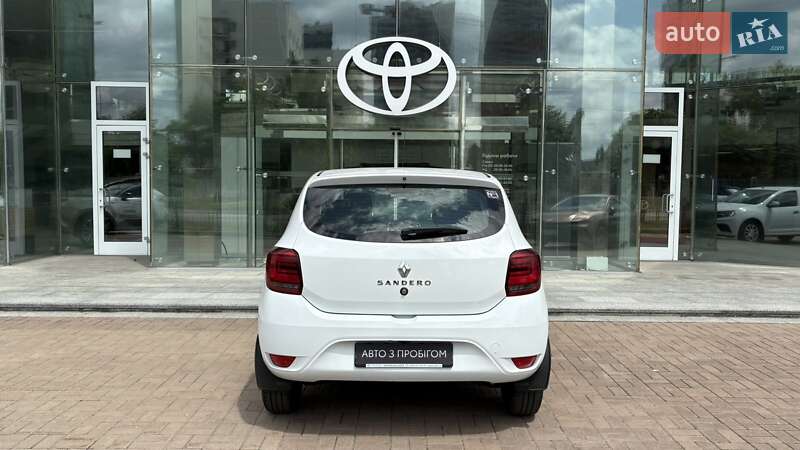 Хэтчбек Renault Sandero 2020 в Киеве