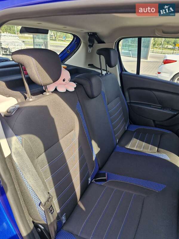 Хэтчбек Renault Sandero 2020 в Киеве