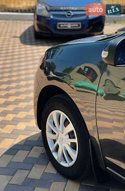 Хэтчбек Renault Sandero 2021 в 