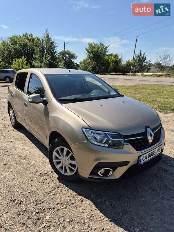 Хетчбек Renault Sandero 2020 в Яготині