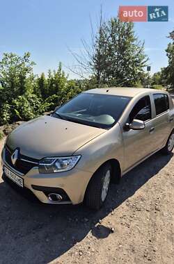 Хэтчбек Renault Sandero 2020 в Яготине