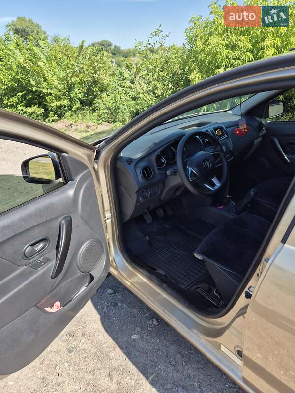 Хетчбек Renault Sandero 2020 в Яготині