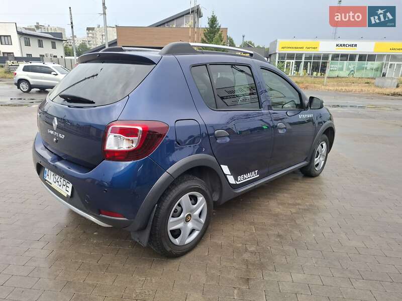 Хетчбек Renault Sandero 2016 в Білій Церкві