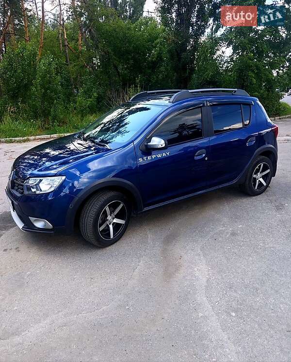 Хэтчбек Renault Sandero 2018 в Харькове