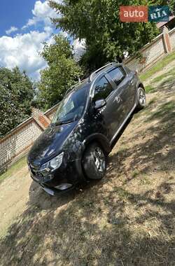 Хэтчбек Renault Sandero 2021 в Тростянце