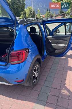 Хэтчбек Renault Sandero 2020 в 