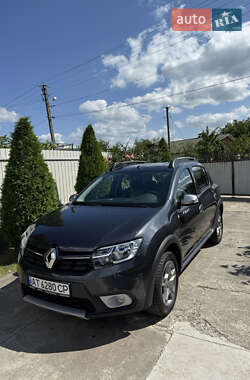 Хэтчбек Renault Sandero 2021 в Ивано-Франковске