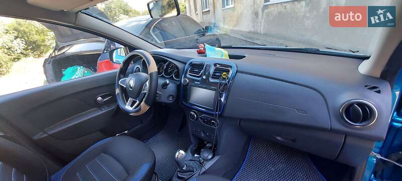 Хэтчбек Renault Sandero 2020 в Измаиле