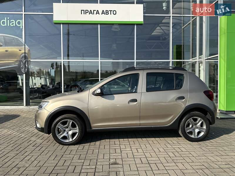 Хэтчбек Renault Sandero 2020 в Киеве