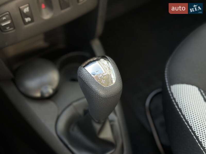 Хэтчбек Renault Sandero 2020 в Киеве