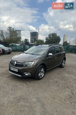 Хэтчбек Renault Sandero 2019 в Киеве
